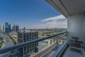 HiGuests - Modern Studio with Incredible City Skyline View